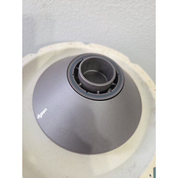 Genuine Dyson Supersonic Hair Dryer Wide Tooth Comb & Diffuser Attachments - Picture 2 of 5